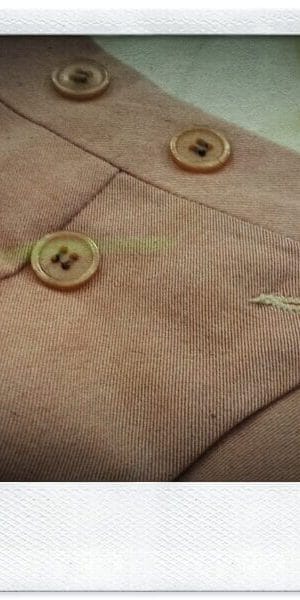 Pantaloni sartoriali in cotone.