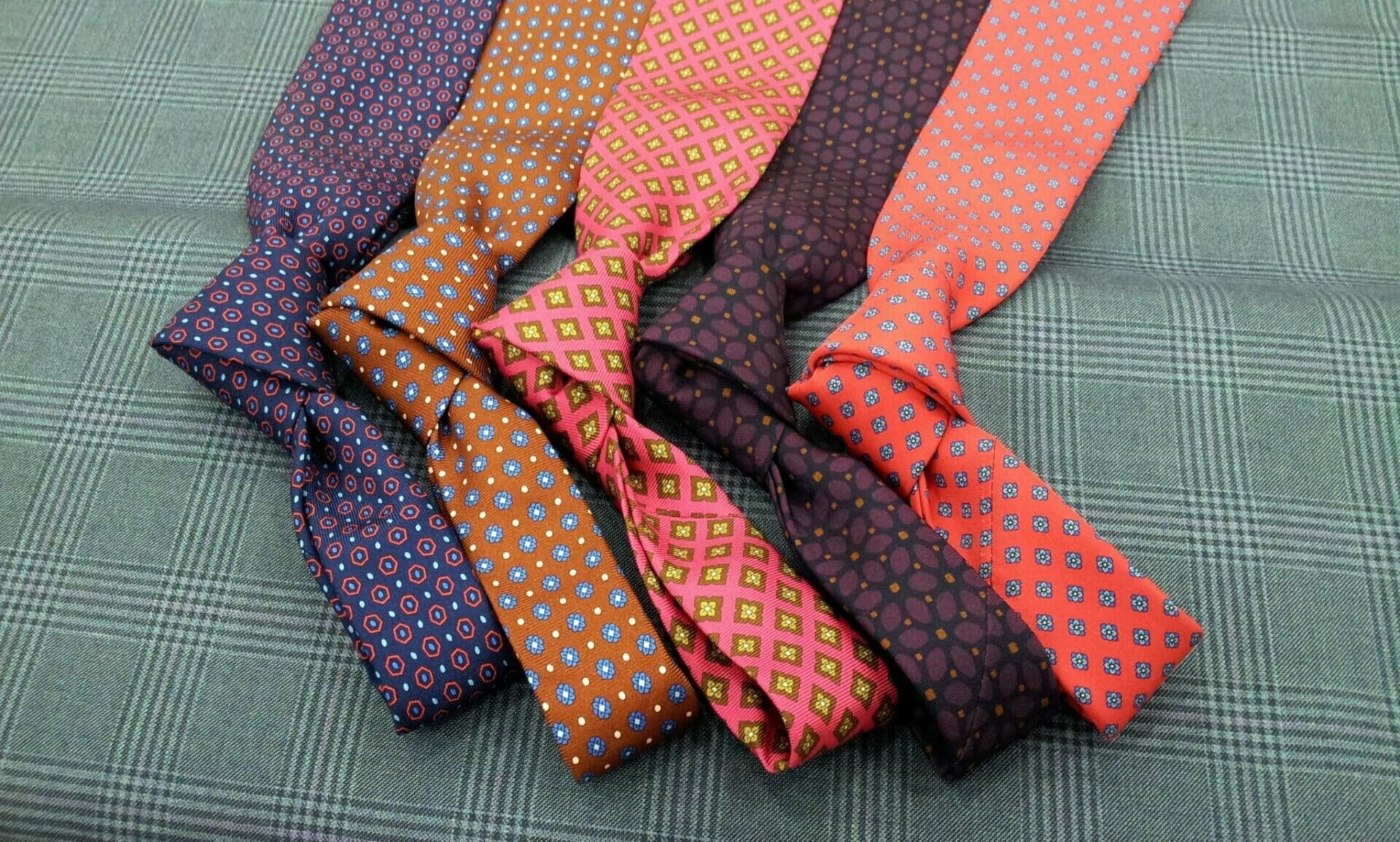 Cravatte in micro fantasia