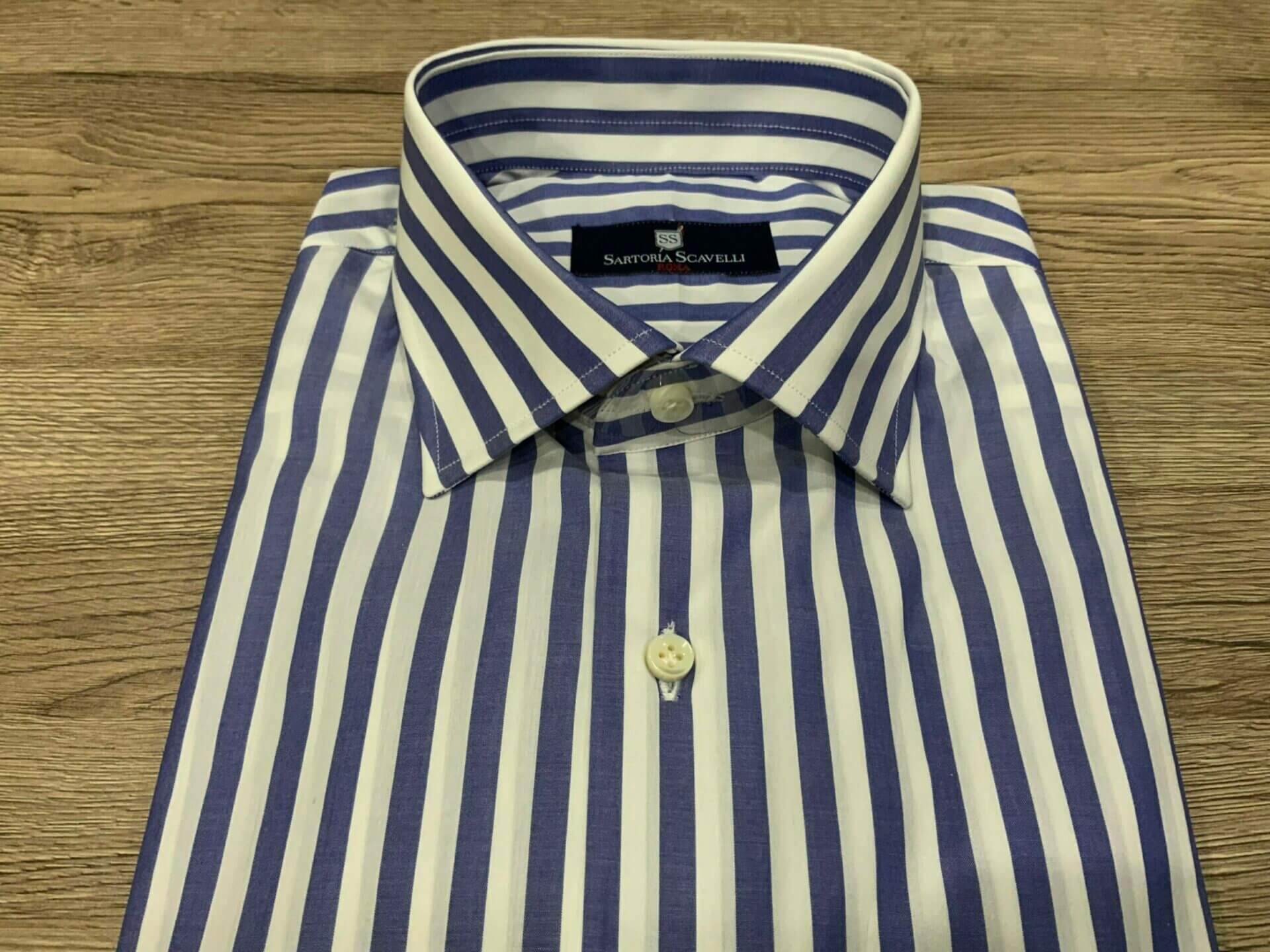 Camicia Sartoriale a righe larghe blu - immagine 4